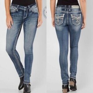 Rock Rivival NWOT Raven Skinny Jeans 33